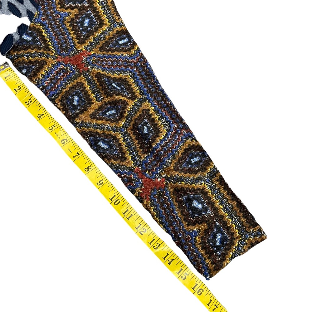 The Pyramid Collection Textured Top Multi Fabric Flowy L/S Patchwork - Picture 8 of 9